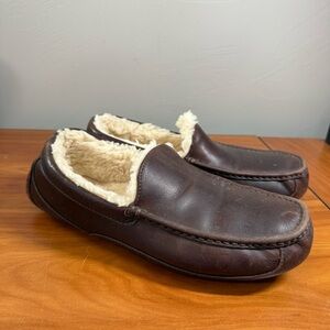UGG Men Ascot Water Resistant Leather Slipper Loafer Comfort Sherpa Lined Brown